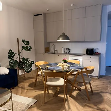 Olszanska Gem Apartman *